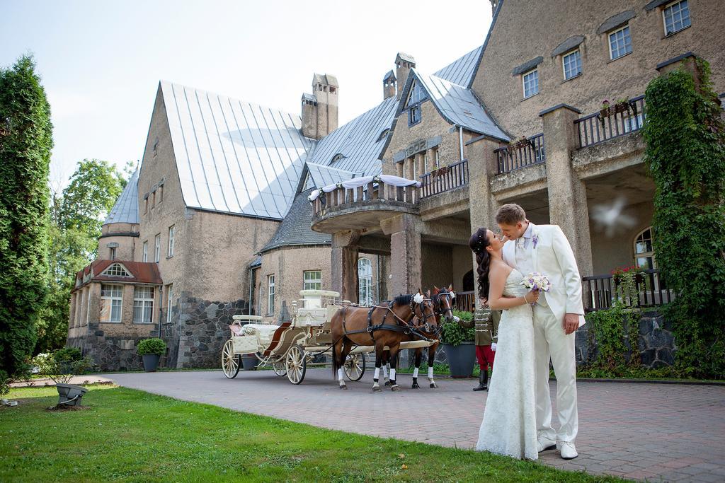 Castle Spa Wagenkuell Hotel Taagepera Exterior foto